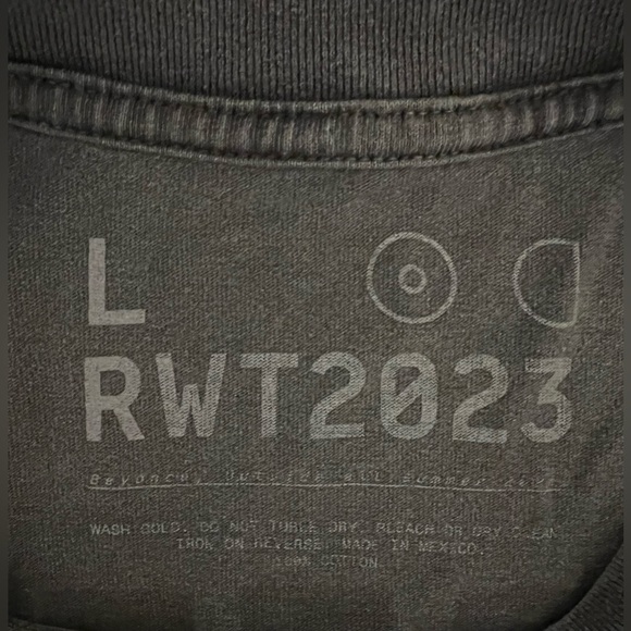 Beyoncé Renaissance World Tour Official Concert Shirt - Picture 4 of 4